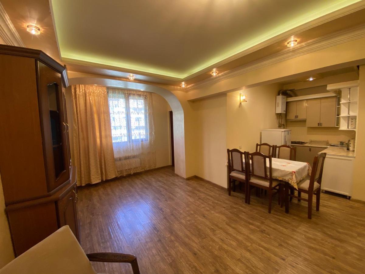 Apartment in centre EVN Erevan Exterior foto