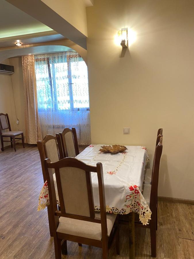 Apartment in centre EVN Erevan Exterior foto