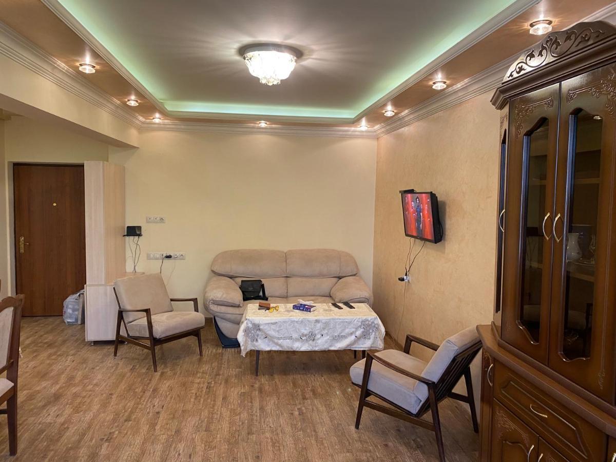 Apartment in centre EVN Erevan Exterior foto